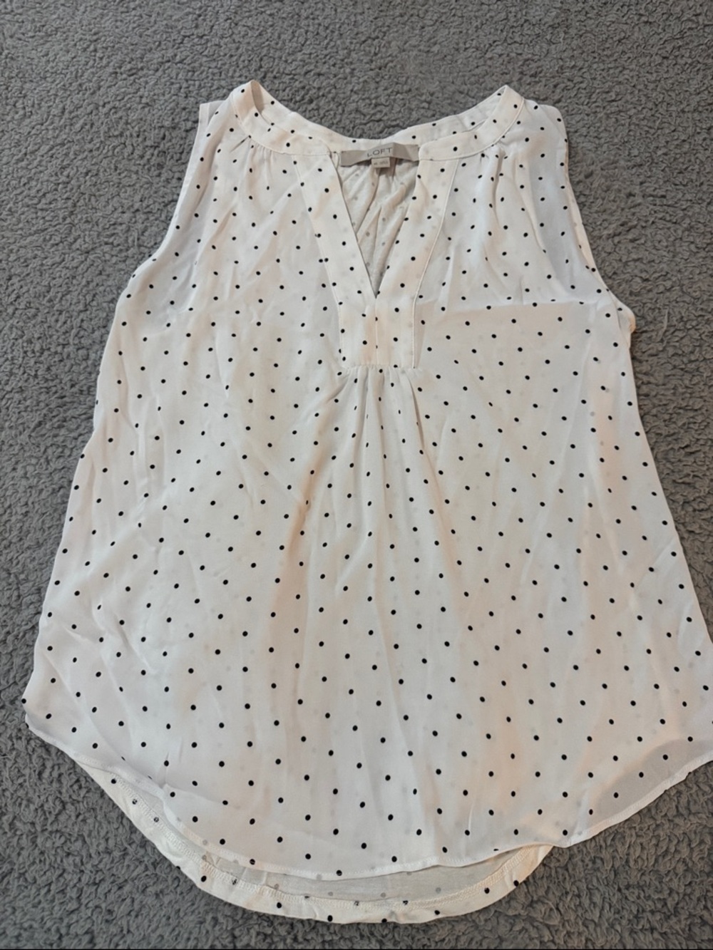 LOFT White Sleeveless Polka Dot V-Neck Camisole